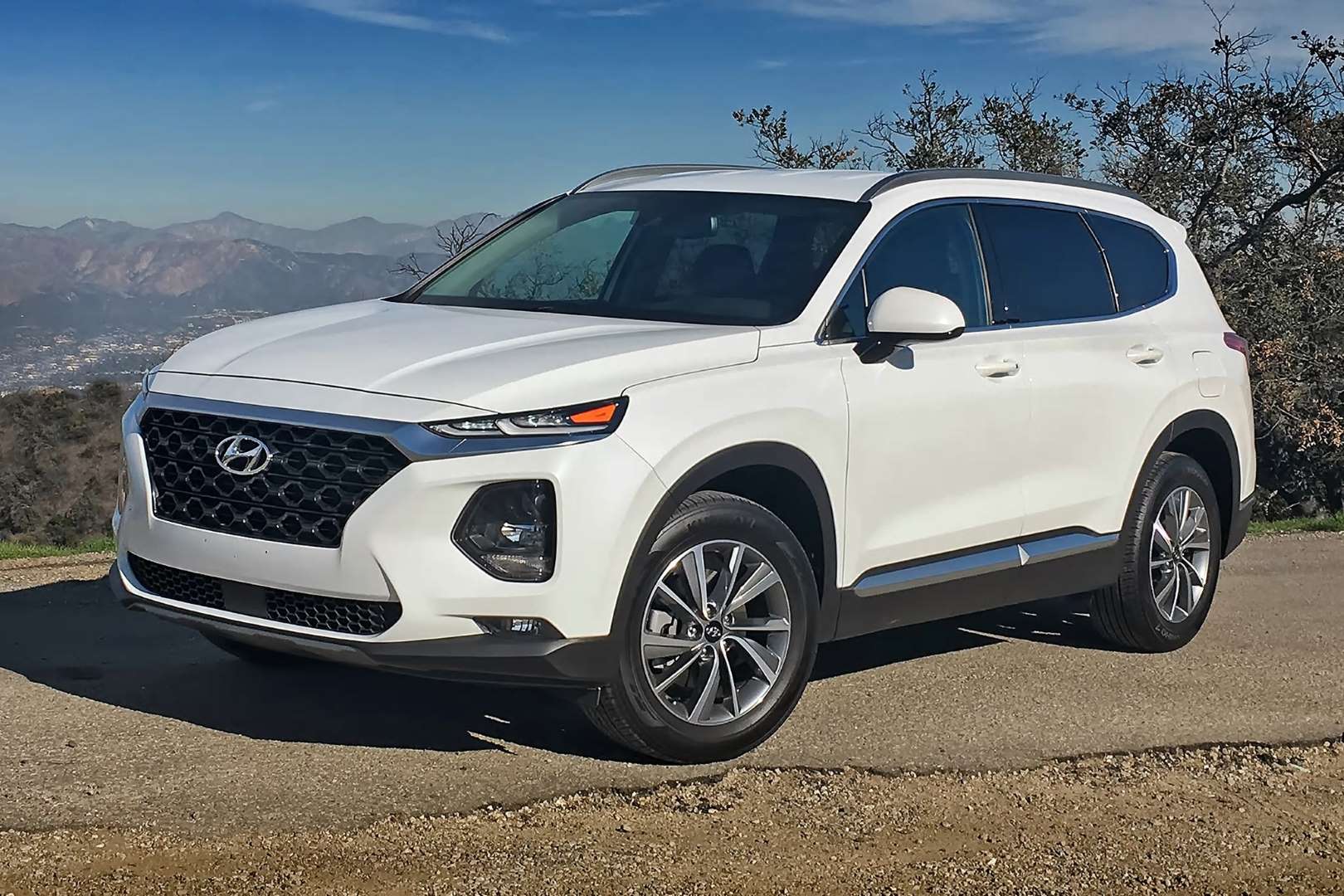 The 2019 Hyundai Santa Fe Delivers on Its Promises