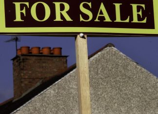 My parents have a ‘lifetime mortgage’ – what happens if my mother sells?